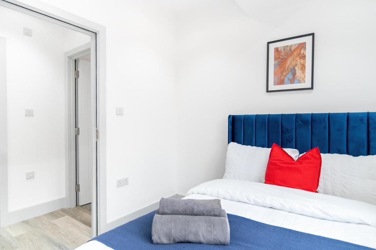 Appartamento London Road Romford Block Esterno foto
