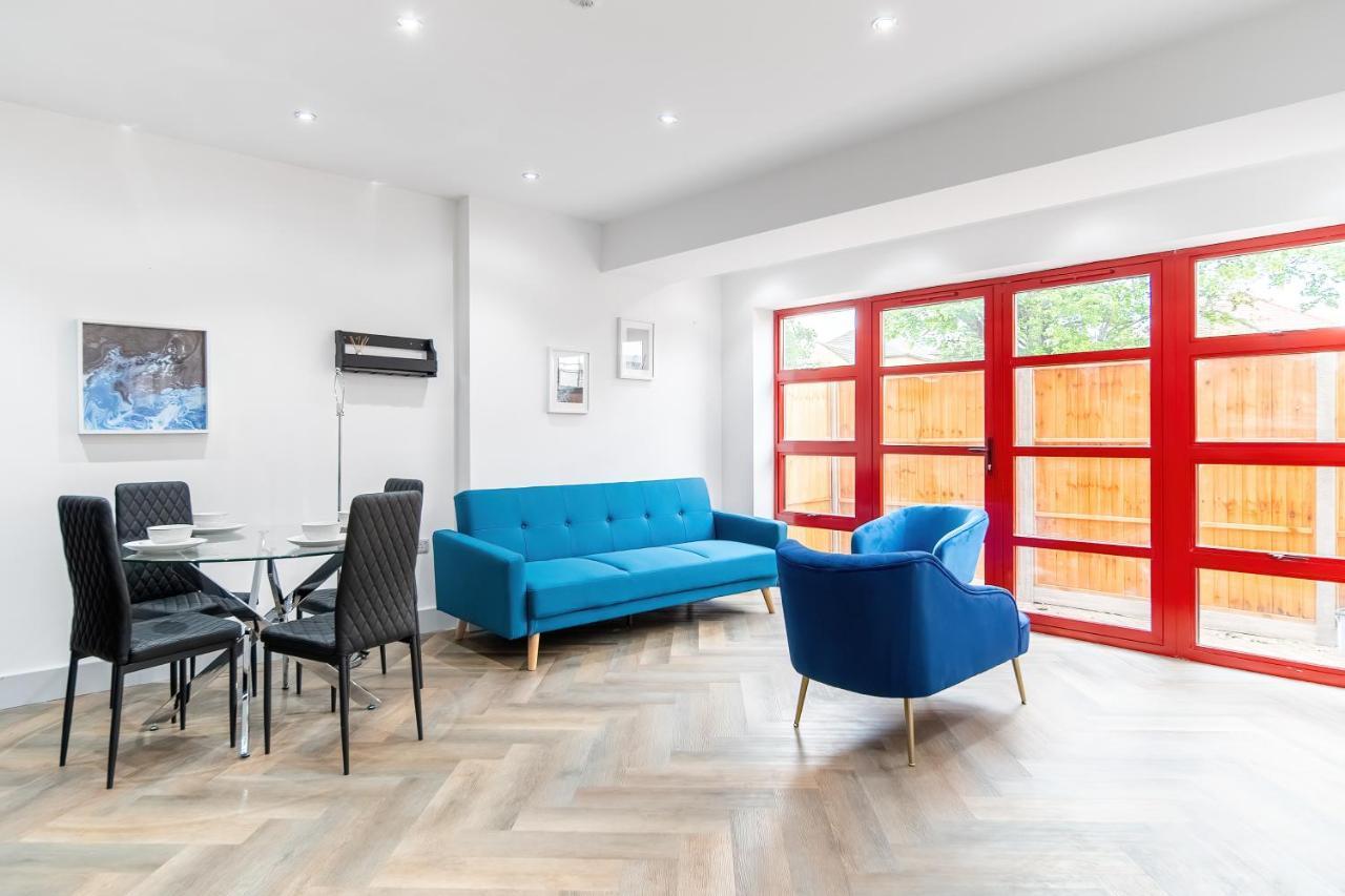 Appartamento London Road Romford Block Esterno foto