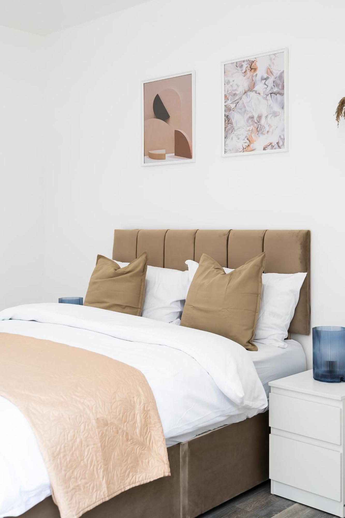 Appartamento London Road Romford Block Esterno foto